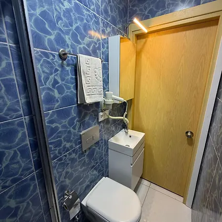 Hotel Invictum 3*