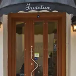 Invictum Hotel 3*