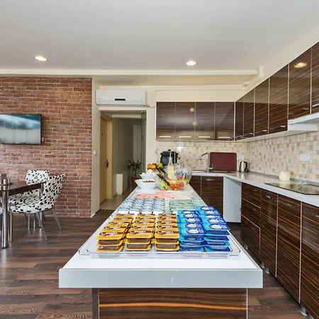 Invictum Szálloda 3*