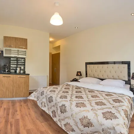 Invictum 3* Istanbul