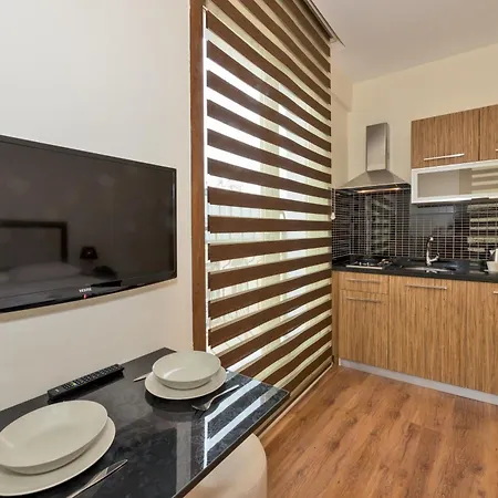 Invictum 3* Istanbul